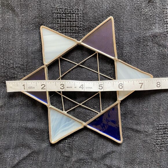 Vintage Star Of David Stained Glass Sun Catcher. 6.5” x 7.5”. - Picture 10 of 11